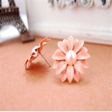 Korean Style Women Lady Lovely Daisy Flower Pearl Stud Earrings For Girls Ornament Decoration IMY66