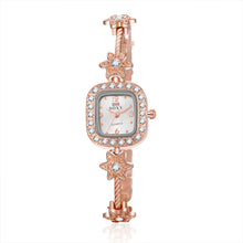 Women Casual Wrist Watches Luxury Rhinestone Flower Rose Gold Bracelet Wrist Watch Women Girl relojes mujer IMY66