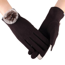 Elegant Womens Touch Screen Gloves Warm Outdoor Sports Faux Fur Pom Poms Gloves Mittens For Women Guantes Mujer IMY66