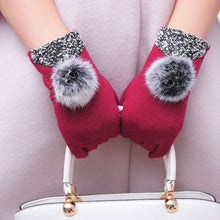 Fur Ball Gloves For Women Phone Touch Screen Cotton Warm Gloves Mittens Female Gloves luvas de inverno IMY66