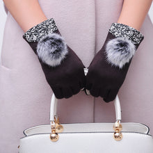 Fur Ball Gloves For Women Phone Touch Screen Cotton Warm Gloves Mittens Female Gloves luvas de inverno IMY66