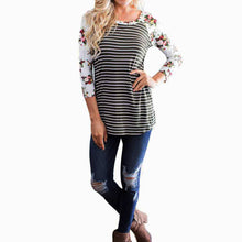 Women Casual Tee Shirts femme Half Sleeve O-Neck Floral Striped Splicing T-Shirt Tops camisetas y tops IMY66