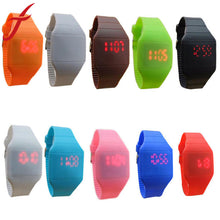 Women Girl Children The Jelly Ultra-Thin LED Soft Silicone s Digital Watch relogio feminino IMY66