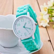 Women Jelly Silicone Watches Casual Quartz Watch Ladies Wrist Watch Relogio Feminino Montre Femme IMY66