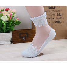 Harajuku Ultrathin Transparent Beautiful Crystal Lace Elastic Short Women Calcetines Socks for Womens meias IMY66