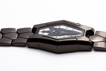 Lava Style Iron Samurai Black Bracelet Blue and Red LED Japanese Inspired Hexagonal Screen Snake Shape Watch Clock IMY66