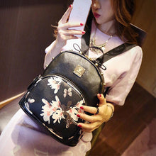 Women Backpack Causal Rivet Floral Printing PU Leather Backpacks For Girls mochilas mujer IMY66