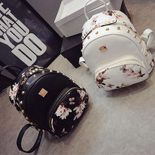 Women Backpack Causal Rivet Floral Printing PU Leather Backpacks For Girls mochilas mujer IMY66
