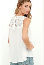 Women Chiffon Tank Tops Lace Floral Hollow Sleeveless Shirts Blouse Casual Tank Tops Blusas Feminino IMY66