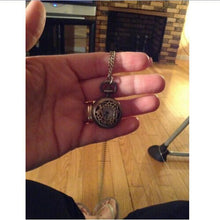 Vintage Designer Hollow Out Flowers Case Bronze Copper Quartz Pocket Watch Pendant Chain Necklace Fob Watches SE9 IMY66